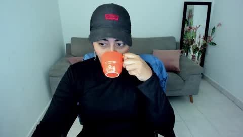 Carolina online show from November 3, 2025, 11:44 am