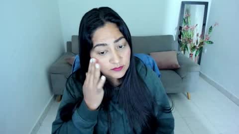 Carolina online show from November 4, 2025, 10:14 am