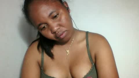Snapshot of adelealy chatting on July 19, 2026, 12:58 am adelealy online show from July 19, 2026, 12:58 am