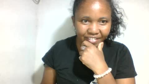 Snapshot of adelealy chatting on July 29, 2026, 2:43 am adelealy online show from July 29, 2026, 2:43 am