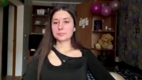 Poly online show from February 25, 2026, 7:18 am