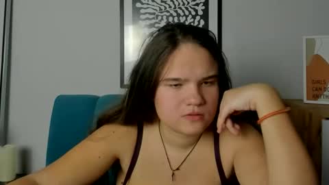 adelecruzz online show from December 2, 2025, 1:17 pm