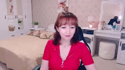 Snapshot of adelemoran chatting on January 18, 2025, 6:43 pm AdeleMoran online show from January 18, 2025, 6:43 pm