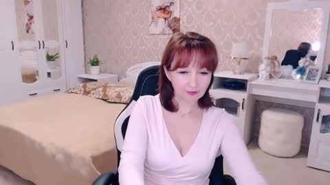 Snapshot of adelemoran chatting on February 22, 2025, 6:52 pm AdeleMoran online show from February 22, 2025, 6:52 pm