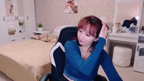 Snapshot of adelemoran chatting on March 1, 2025, 6:00 pm AdeleMoran online show from March 1, 2025, 6:00 pm