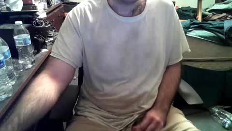 adelhi20 online show from October 29, 2025, 1:08 am