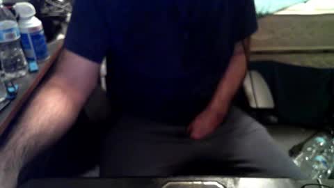 adelhi20 online show from January 16, 2026, 9:13 am