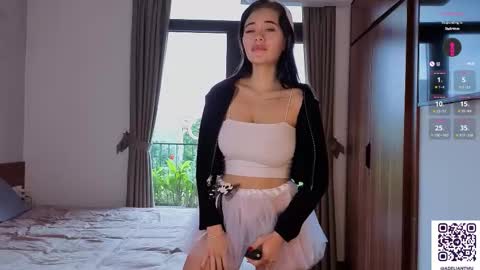 Snapshot of adelia_ntmu chatting on November 2, 2025, 1:08 am Adelia online show from November 2, 2025, 1:08 am