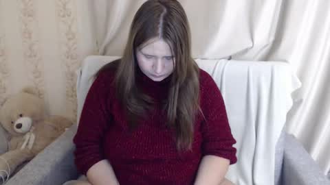 adelinalawson online show from December 5, 2024, 7:17 pm