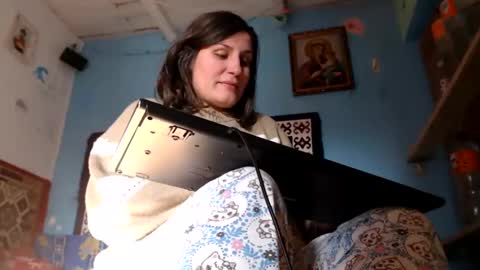 Larisa online show from January 27, 2025, 1:19 pm