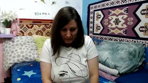 Larisa online show from October 16, 2025, 6:03 am