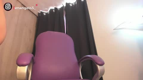 MARIA ANGEL IG iamangel45  online show from February 13, 2025, 7:10 pm