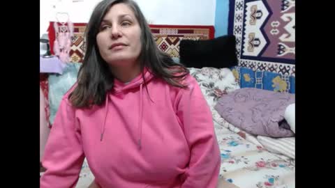 adelinemilf online show from January 19, 2026, 8:18 am