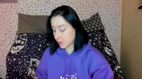 Adel online show from February 12, 2026, 2:06 am