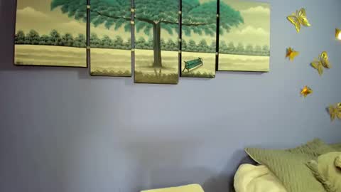 Adelle online show from January 27, 2025, 11:11 am