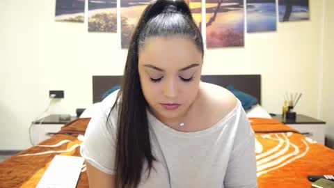 Adellineee online show from March 10, 2025, 12:51 am