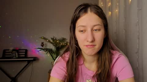 Snapshot of adellqueen chatting on January 28, 2025, 10:34 pm Adell online show from January 28, 2025, 10:34 pm