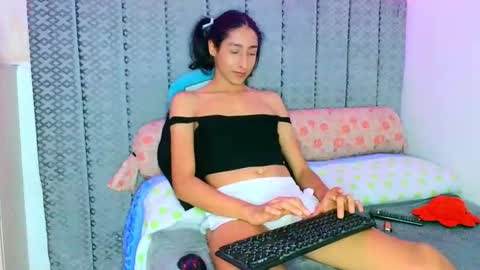 Snapshot of adhara365 chatting on December 24, 2024, 1:06 am adhara star 3 online show from December 24, 2024, 1:06 am