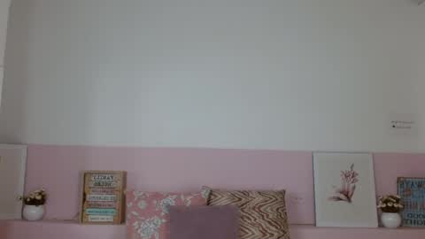Snapshot of adhara_cortez chatting on December 3, 2024, 11:57 pm Adhara Cortez online show from December 3, 2024, 11:57 pm