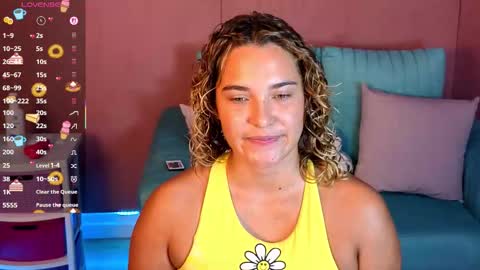 Snapshot of adharawo chatting on November 27, 2025, 10:39 am Adhara online show from November 27, 2025, 10:39 am