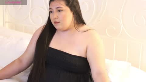 adia_ online show from December 3, 2024, 5:09 am