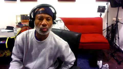 adick_ting online show from October 23, 2025, 7:40 am