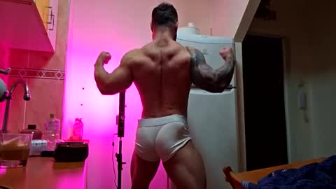 Adonis online show from October 30, 2025, 4:36 am