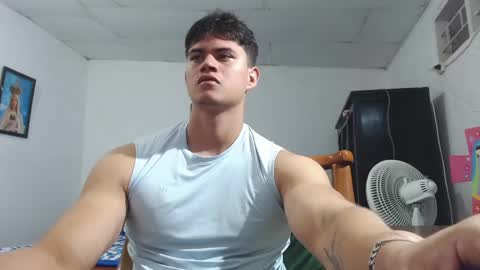 adonis_walkerx online show from February 8, 2025, 1:22 pm
