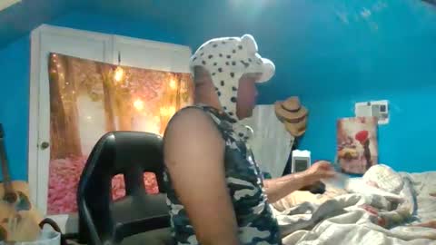 Snapshot of adoniswoody chatting on March 24, 2026, 2:38 am Adonis XDDDDDDDD Woody online show from March 24, 2026, 2:38 am