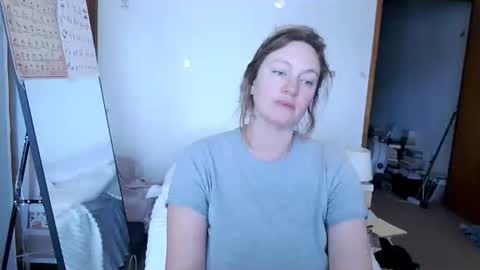 adorable22 online show from October 29, 2025, 3:25 pm