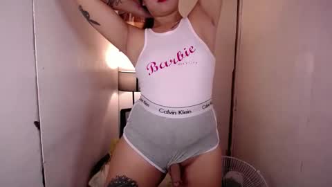 adorabletsforyouxx online show from March 7, 2025, 5:17 pm