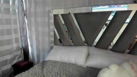 Stormi online show from April 18, 2026, 7:07 pm