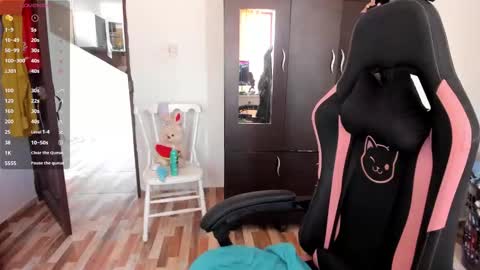 Adrena10 online show from November 25, 2025, 7:14 pm