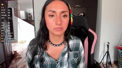 Adrena10 online show from December 3, 2025, 8:40 pm