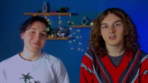 adrian_hart online show from December 21, 2025, 9:38 am