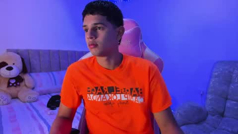 ADRIAN online show from April 7, 2026, 7:03 pm