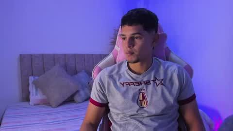 ADRIAN online show from June 26, 2026, 7:07 pm