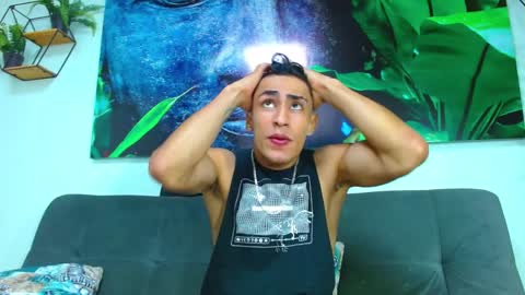 Snapshot of adrian_rae chatting on January 22, 2025, 11:45 am online show from January 22, 2025, 11:45 am