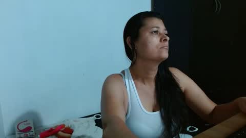 Adriana milf online show from January 22, 2025, 4:02 am