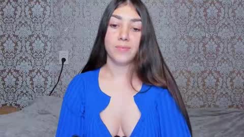 Adriana online show from February 2, 2026, 8:40 pm