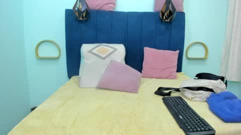 Snapshot of adrianasex_69 chatting on April 25, 2026, 11:35 pm adriana online show from April 25, 2026, 11:35 pm