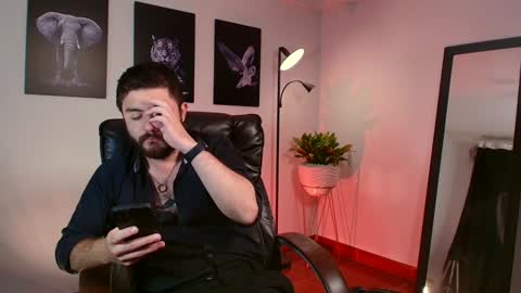 Snapshot of adrianwilliams_ chatting on February 9, 2025, 2:49 am Adrian Williams online show from February 9, 2025, 2:49 am