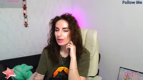 Adriana online show from January 30, 2025, 5:52 am