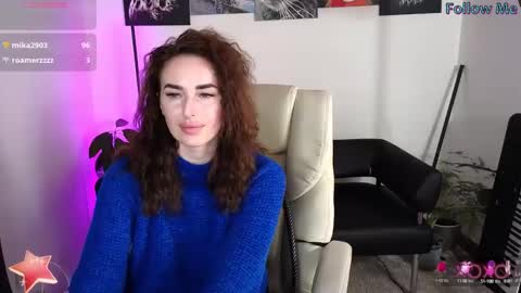 Adriana online show from February 17, 2025, 6:37 pm