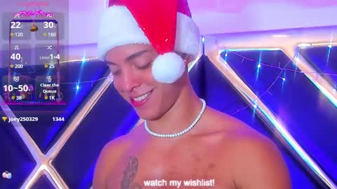 Adrian Lopez online show from December 19, 2024, 4:57 pm