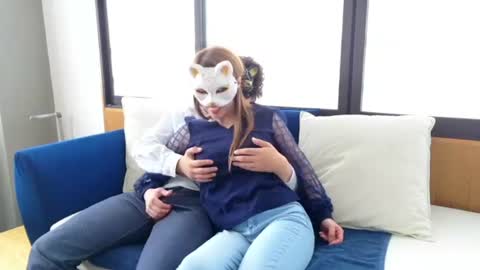 adulterouscouple online show from June 18, 2026, 12:11 am