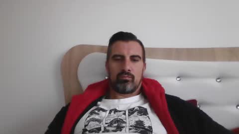 Adrian online show from October 16, 2025, 8:37 am