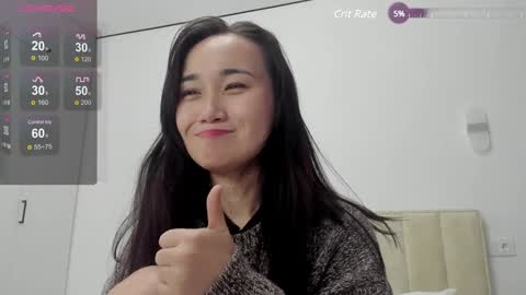 Aenie online show from December 3, 2024, 6:04 am