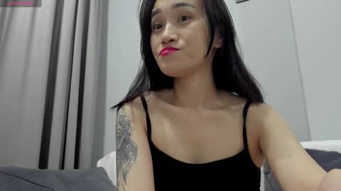 Aenie online show from January 9, 2025, 4:17 pm