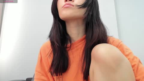 Aenie online show from February 4, 2025, 8:56 am